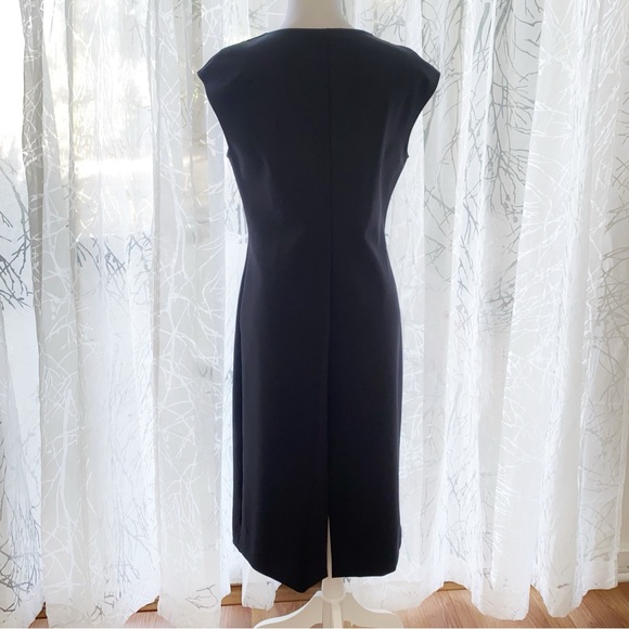 THE ROW BLACK V-NECK SLEEVELESS JEANE MIDI DRESS - Picture 5 of 12